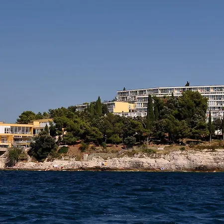 Splendid Θέρετρο