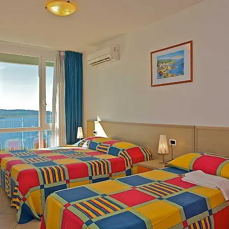 Splendid 3* Пула