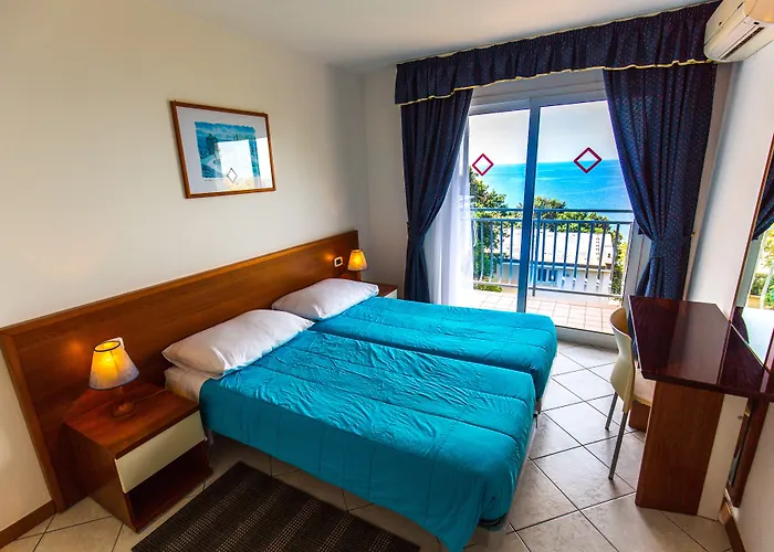 리조트 Splendid 풀라