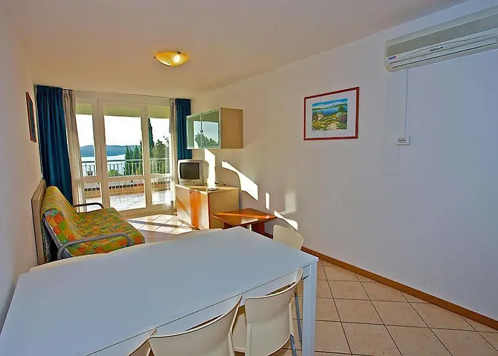 Pribjeći Splendid 3*